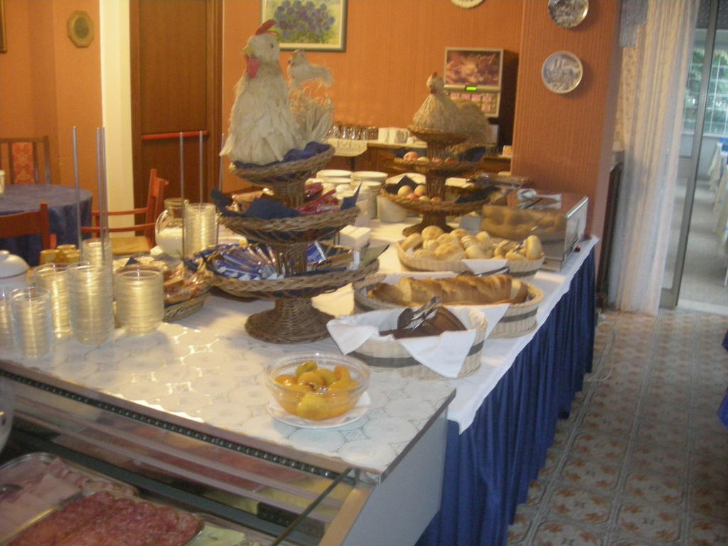 Hotel Tilly Cesenatico Extérieur photo