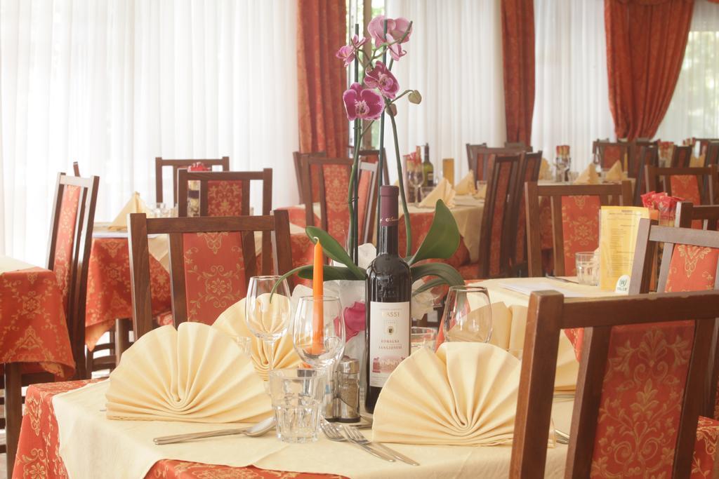 Hotel Tilly Cesenatico Extérieur photo