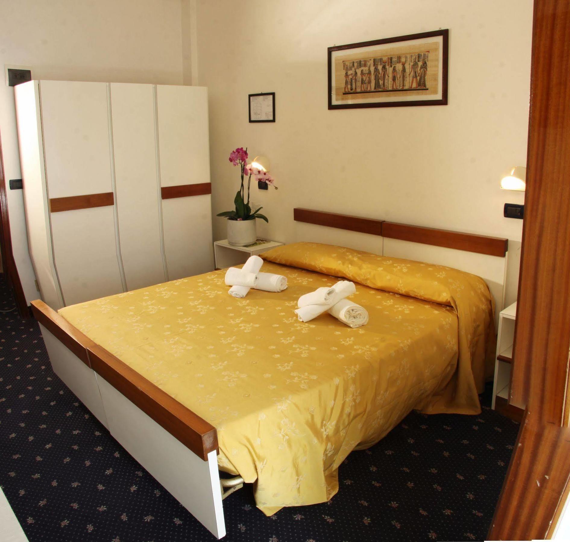 Hotel Tilly Cesenatico Extérieur photo